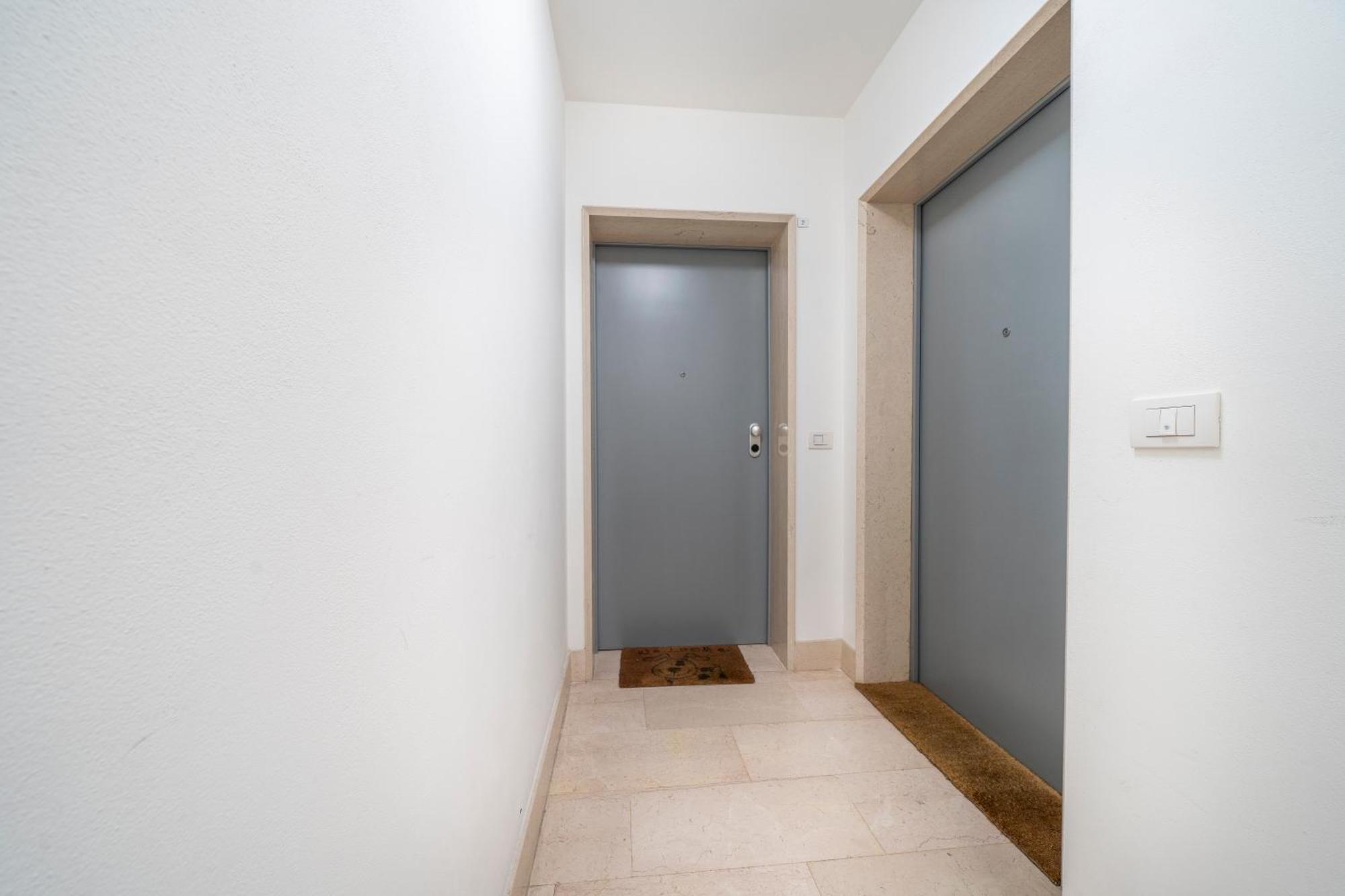 Corner Apartment